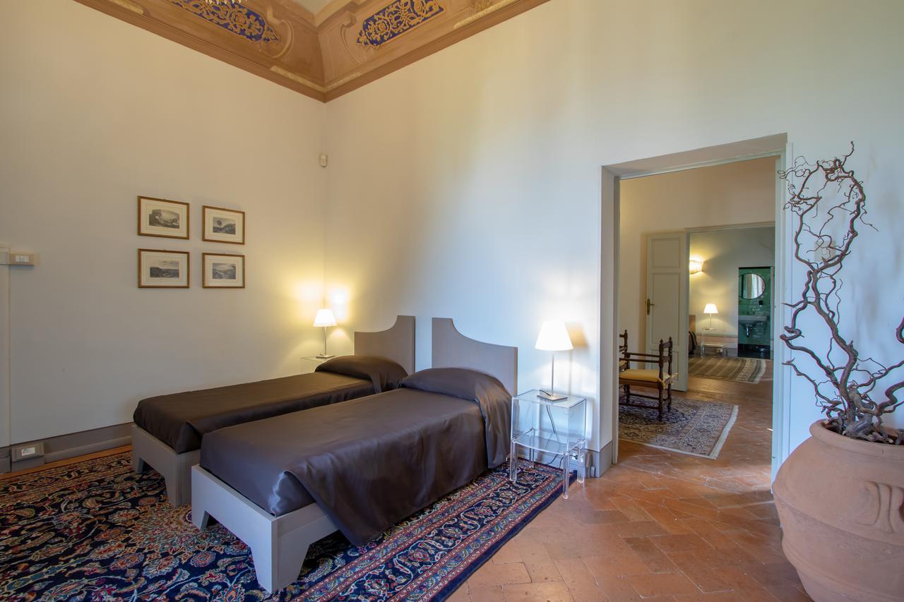 Villa Alta - Residenza D'Epoca Con Piscina San Giuliano Terme Luaran gambar